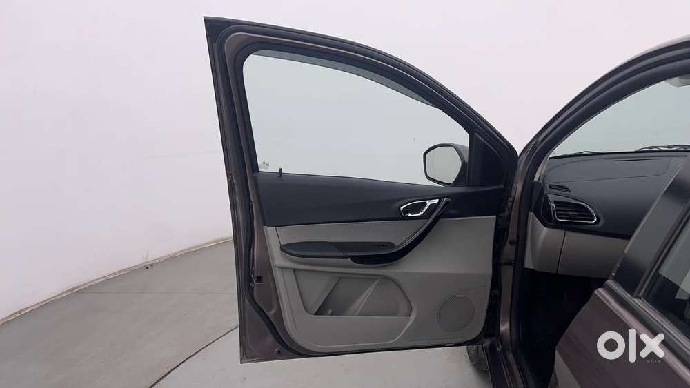 Tata Tiago 1.2 Revotron Xz Plus, 2019, Petrol