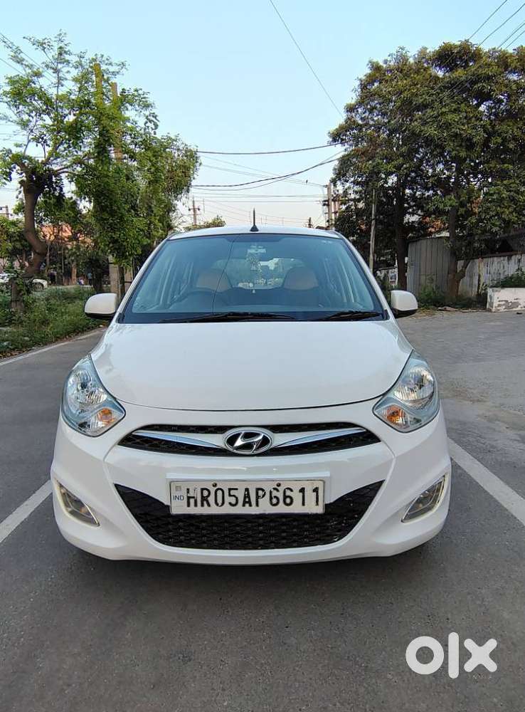 Hyundai I10 Sportz, 2015, Petrol
