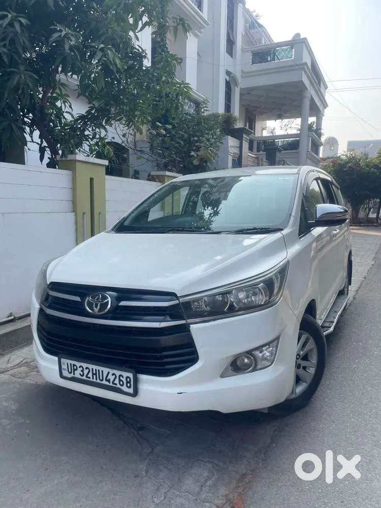 Toyota Innova Crysta 2.4 G Mt 7 Str, 2017, Diesel