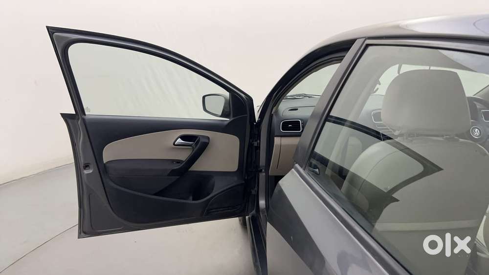 Volkswagen Polo 2009-2013 Petrol Highline 1.2l, 2014, Petrol