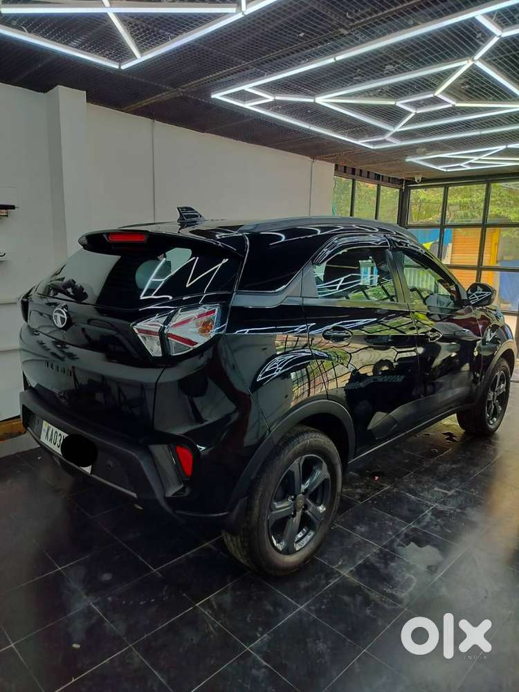 Tata Nexon Dark Edition - Xza+