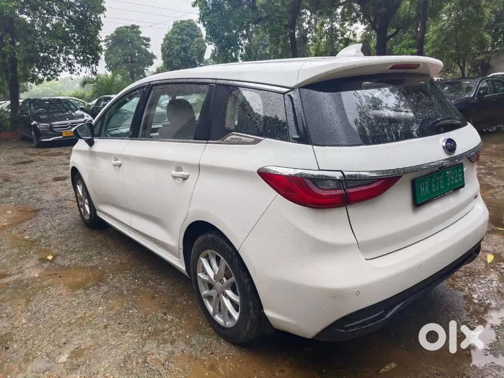 Byd E6 2024  Range 520km  Under Byd Warranty  First Owner