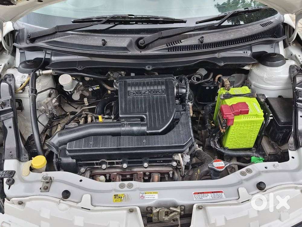 Maruti Suzuki Swift 1.2 Vxi (o), 2016, Petrol