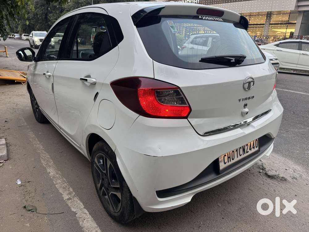 Tata Tiago 1.2 Revotron Xza Plus Amt, 2023, Petrol