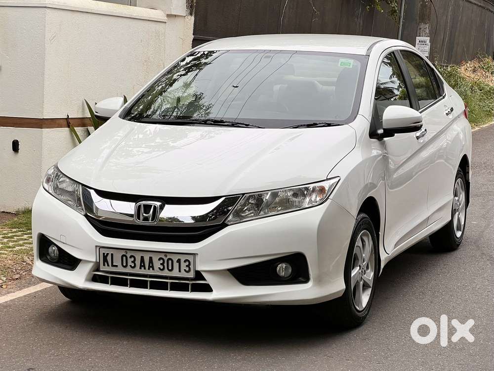 Honda City 1.5 V 4th Gen I-vtec Mt, 2016, Petrol