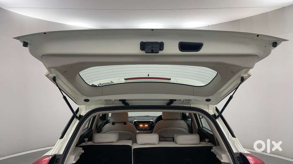 Mahindra Xuv300 W8 Option, 2022, Petrol