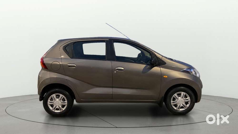 Datsun Redigo T Option, 2018, Petrol