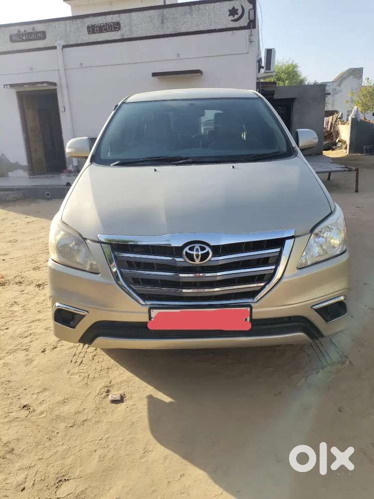 Toyota Innova 2013 Diesel Well Maintained