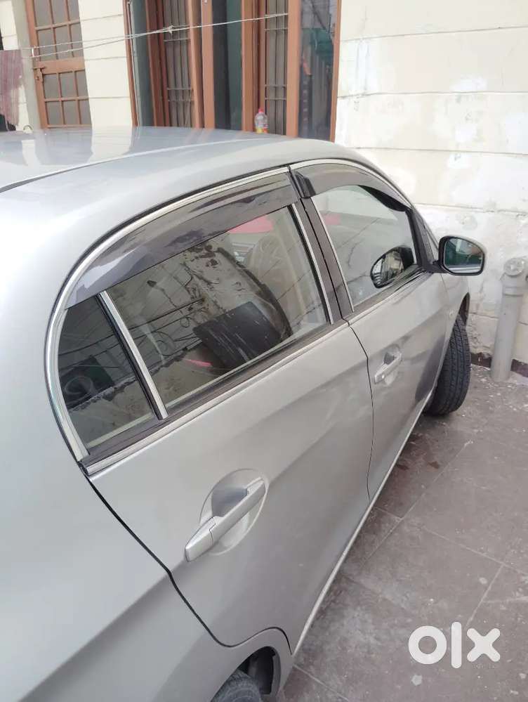 Honda Amaze 2014 Petrol Well Maintained