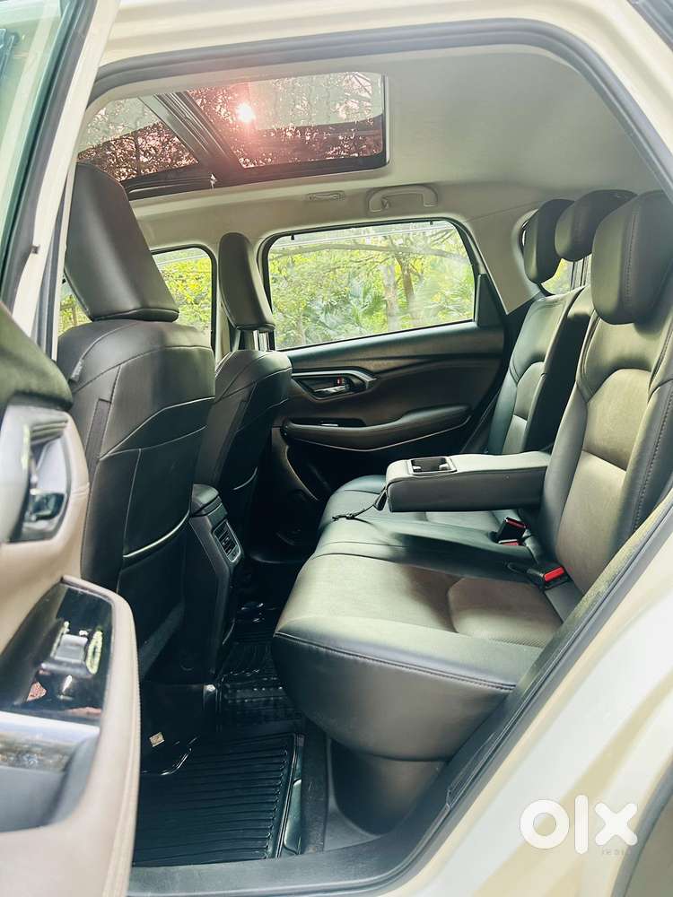 Toyota Urban Cruiser Hyryder V Hybrid Aero Edition, 2023, Petrol