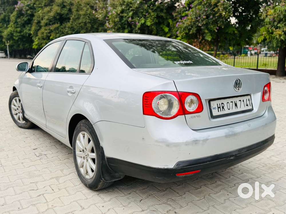 Volkswagen Jetta, 2010