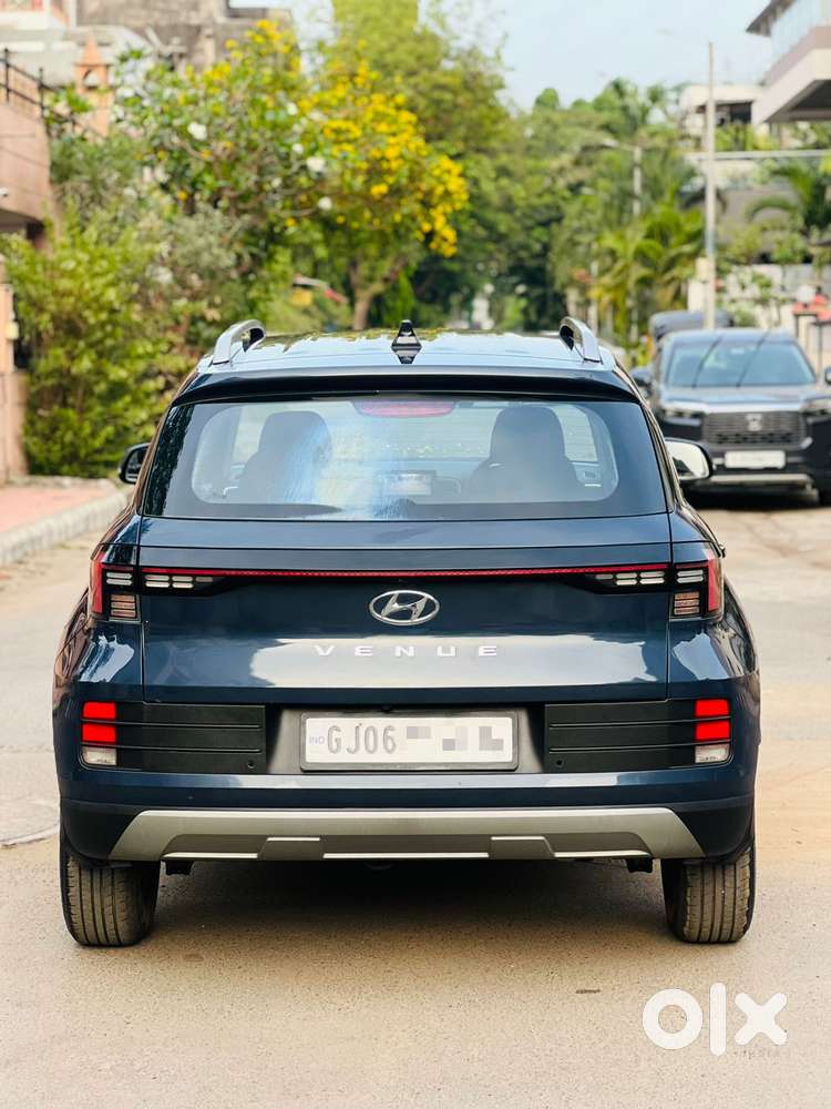 Hyundai Venue 1.2 S (o), 2022, Petrol