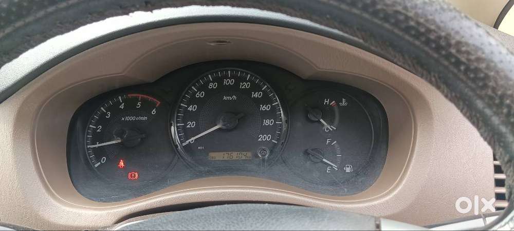 Toyota Innova 2.5 2016