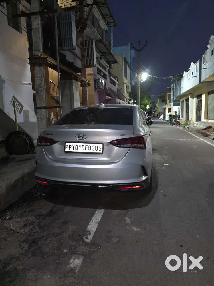 Hyundai Venue 2018 Diesel 105000 Km Driven