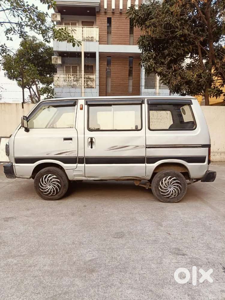 Maruti Suzuki Omni 2010