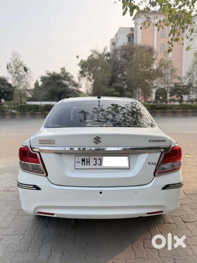 Maruti Suzuki Dzire 1.2 Vxi, 2018, Petrol