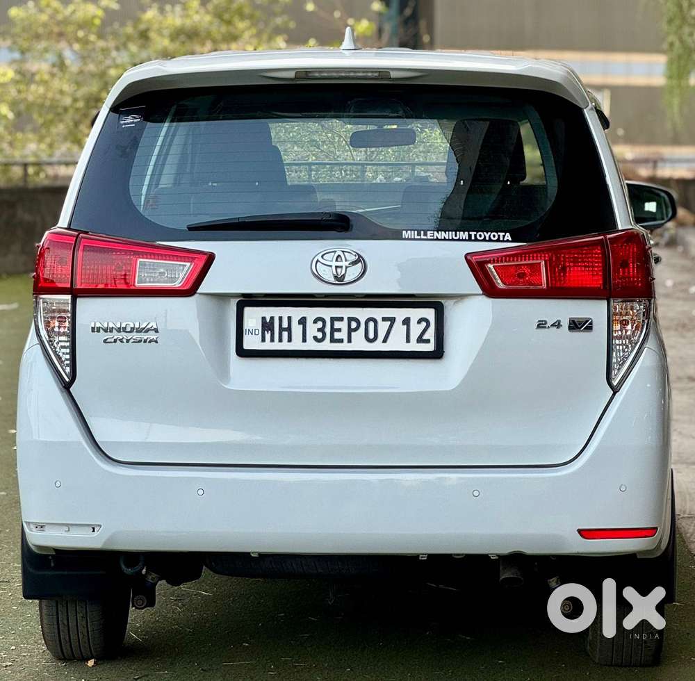 Toyota Innova Crysta 2.4 V, 2025, Diesel