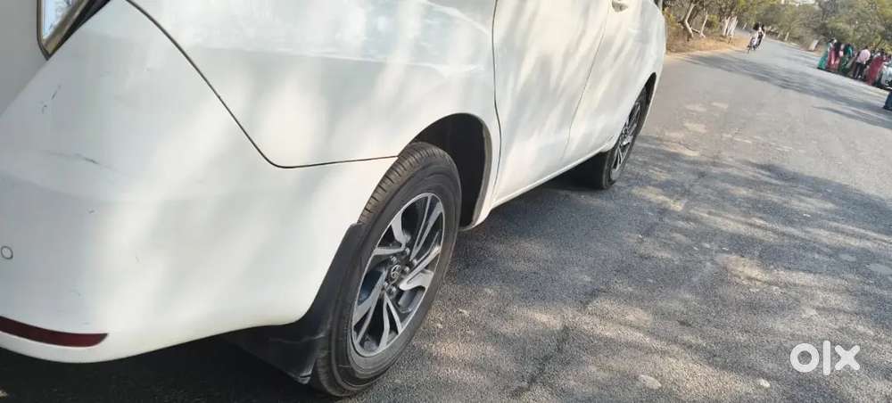 Toyota Innova Crysta 2021 Diesel 935300 Km Driven