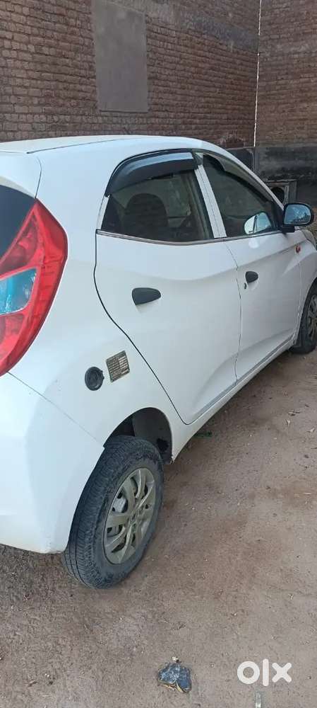 Hyundai Eon 2016 Lpg Good Condition