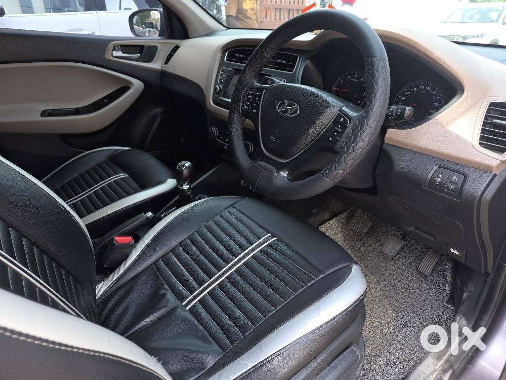 Hyundai I20 Sportz Petrol, 2020, Petrol