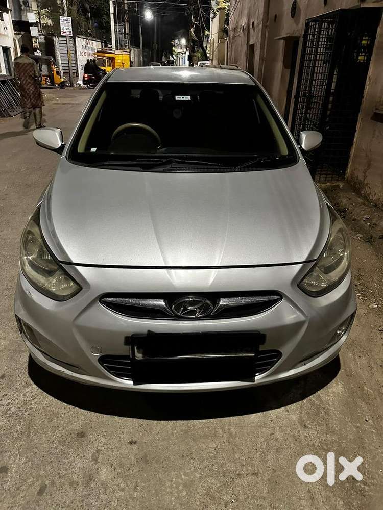Hyundai Fluidic Verna 2011 Petrol Good Condition