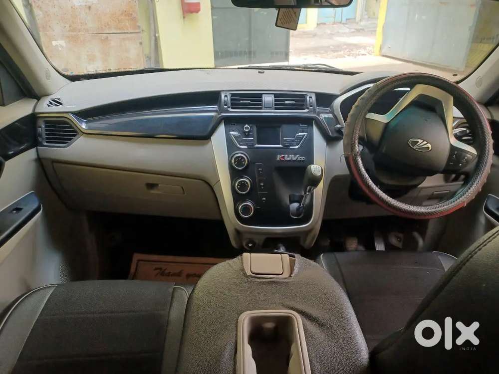 Mahindra Kuv 100 2016