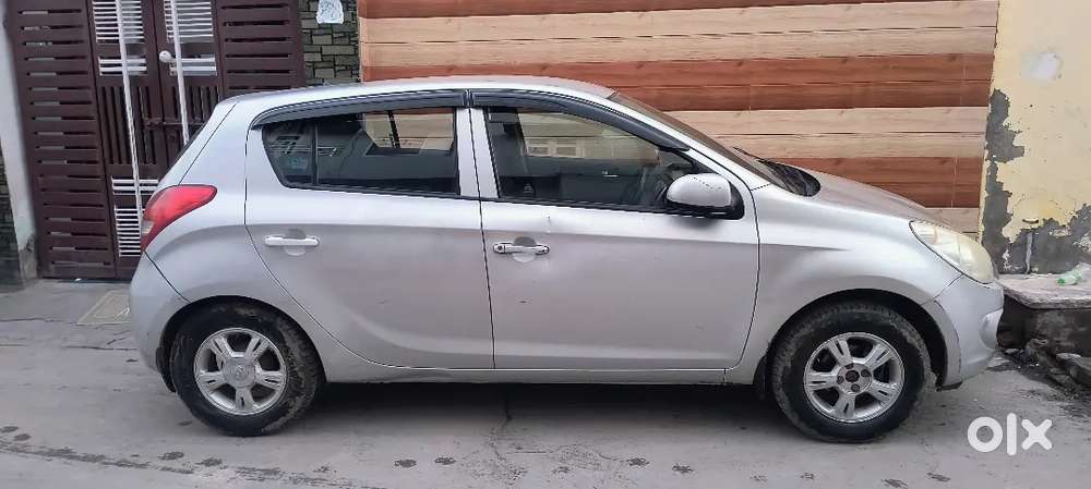 Hyundai I20 2010 Petrol Well Maintained