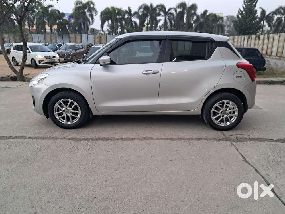 Maruti Suzuki Swift Zxi Plus, 2023, Petrol