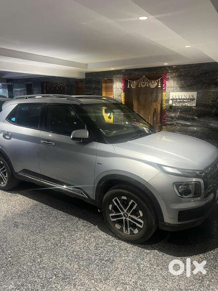 Hyundai Venue 2022 Petrol Good Condition