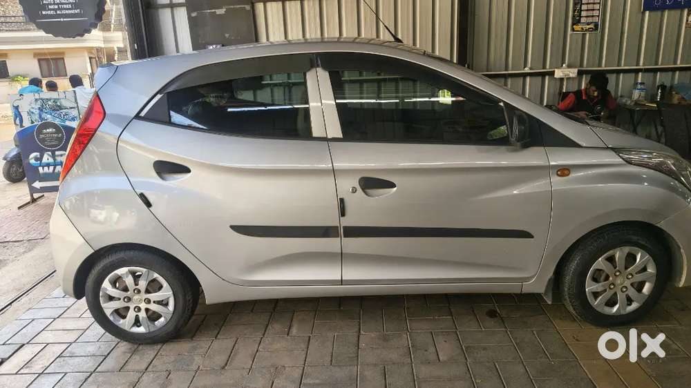 Hyundai Eon 2015 Petrol 79000 Km Driven