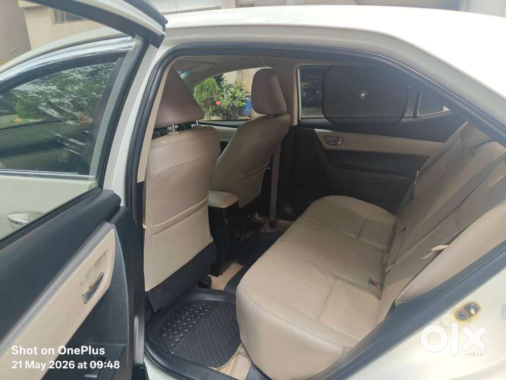 Toyota Altis 2016 Petrol
