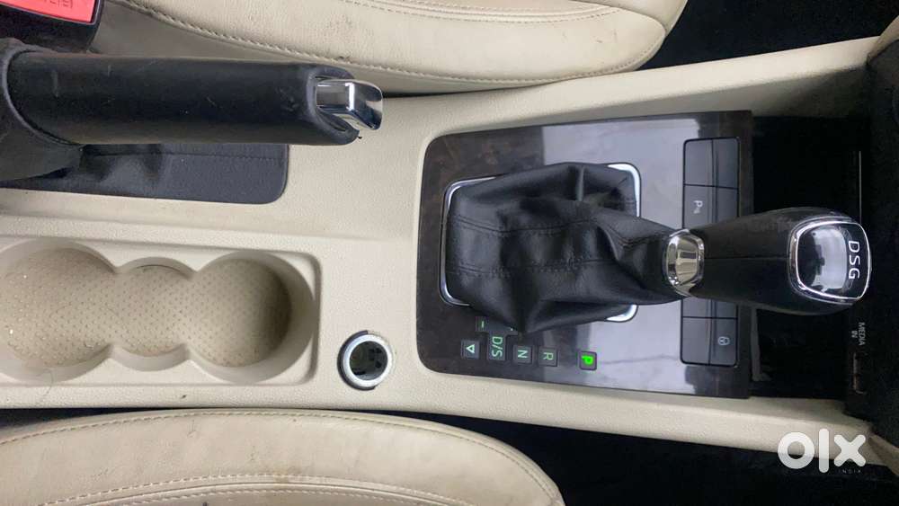 Skoda Octavia 1.8 Elegance Tsi At, 2015, Petrol