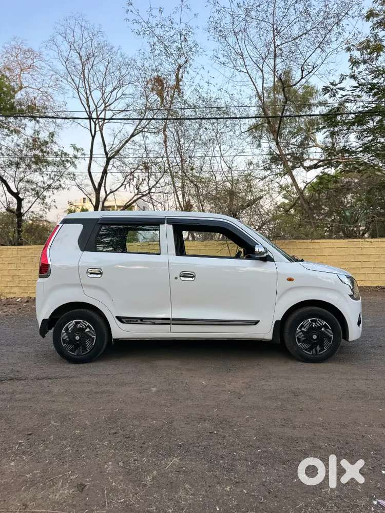 Maruti Suzuki Wagon R 1.0 2023 Cng & Hybrids First Owner
