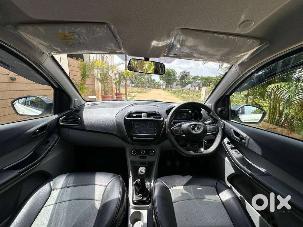 Tata Tiago 1.2 Revotron Xt (o), 2024, Petrol
