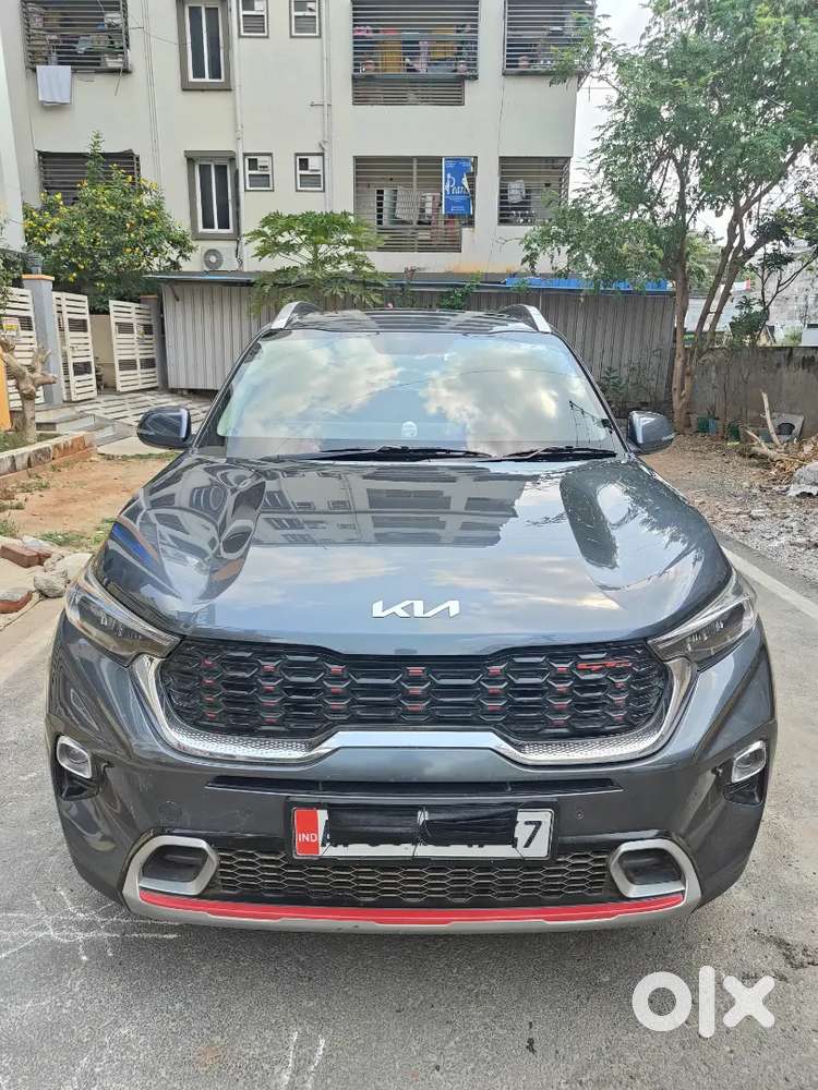 Kia Sonet G.t Line 1.5 Engine 2022 Diesel Automatic Sunroof 6 Airbags