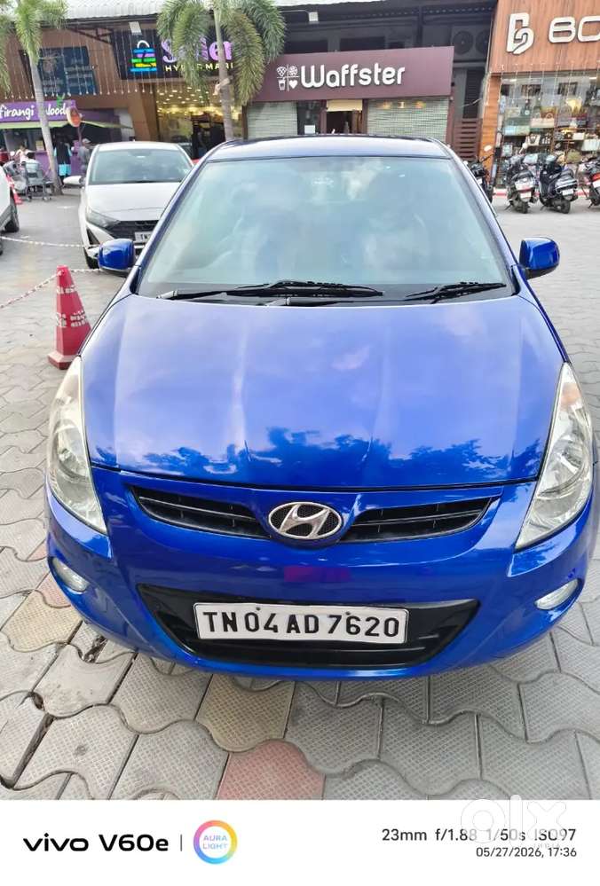 2009 மாடல் ஏசி வொர்கிங் ஷோரூம் கண்டிஷன் சென்ட்ரல் லாக் டயர் நாளும் 75%