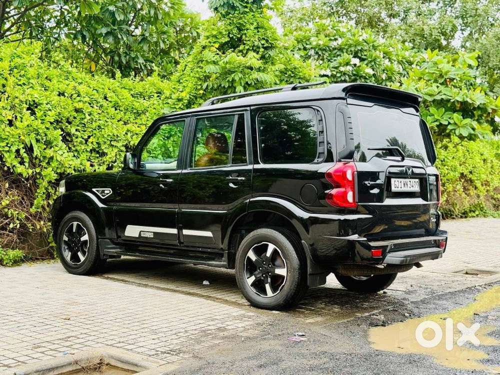 Mahindra Scorpio Classic 2.2 S 11 Mt 7 Cc, 2023, Diesel