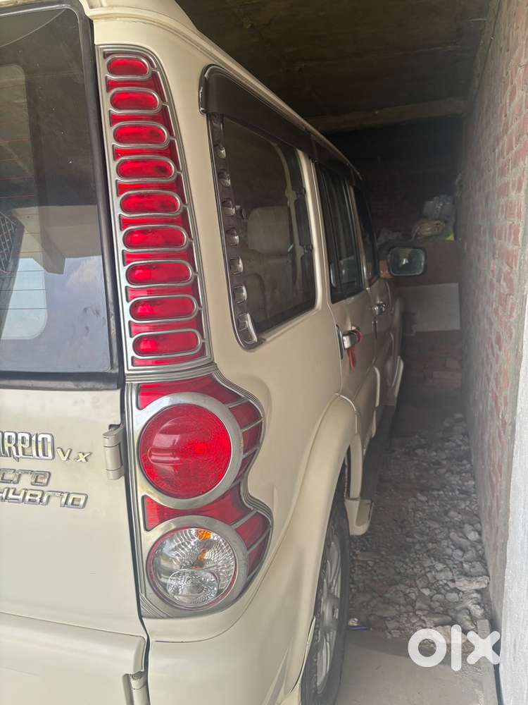 Mahindra Scorpio Diesel 2013