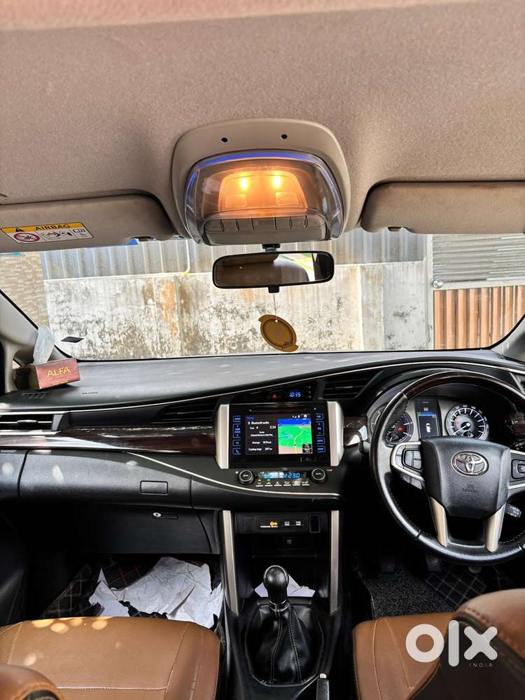 Toyota Innova Crysta 2019