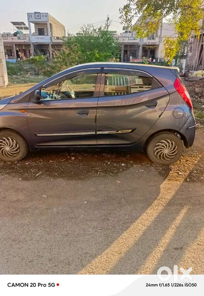 Hyundai Eon 2015 Petrol 77661 Km Driven