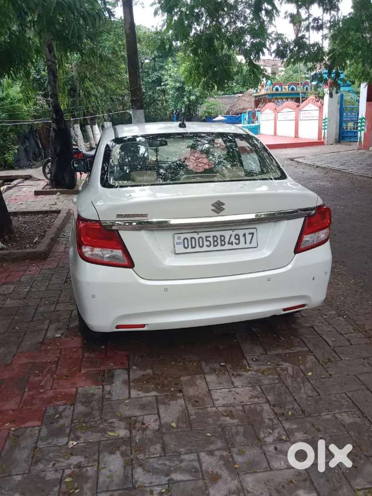 Maruti Suzuki Dzire 2021 Petrol 110000 Km Driven