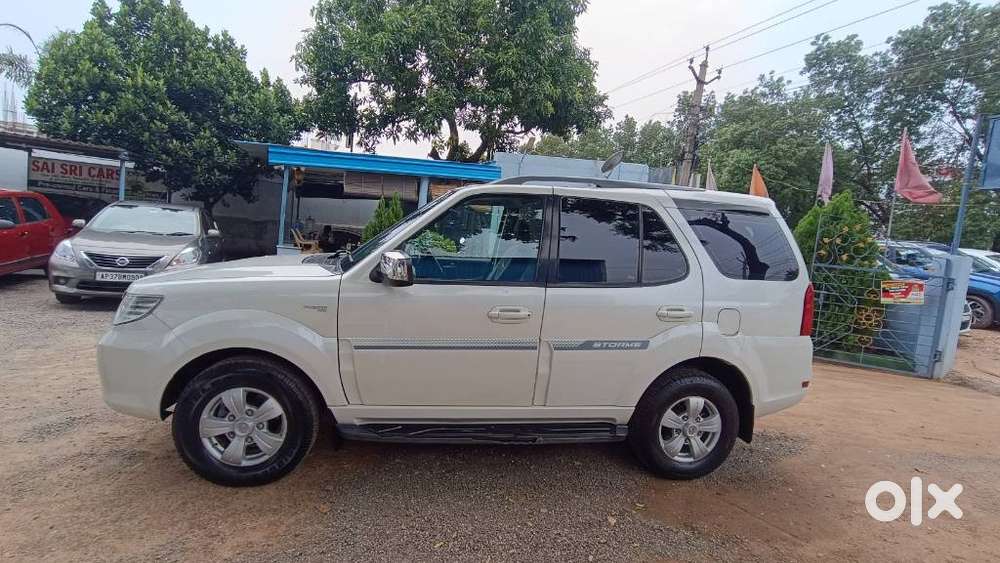 Tata Safari Storme Vx, 2016, Diesel