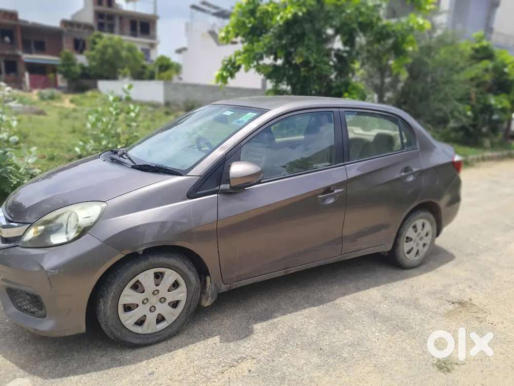 Honda Amaze 2017 मॉडल