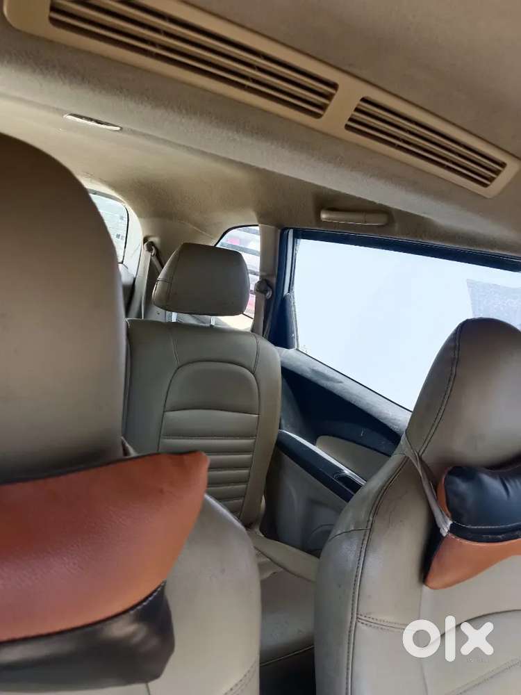 Honda Mobilio 2015 Petrol 99876 Km Driven.