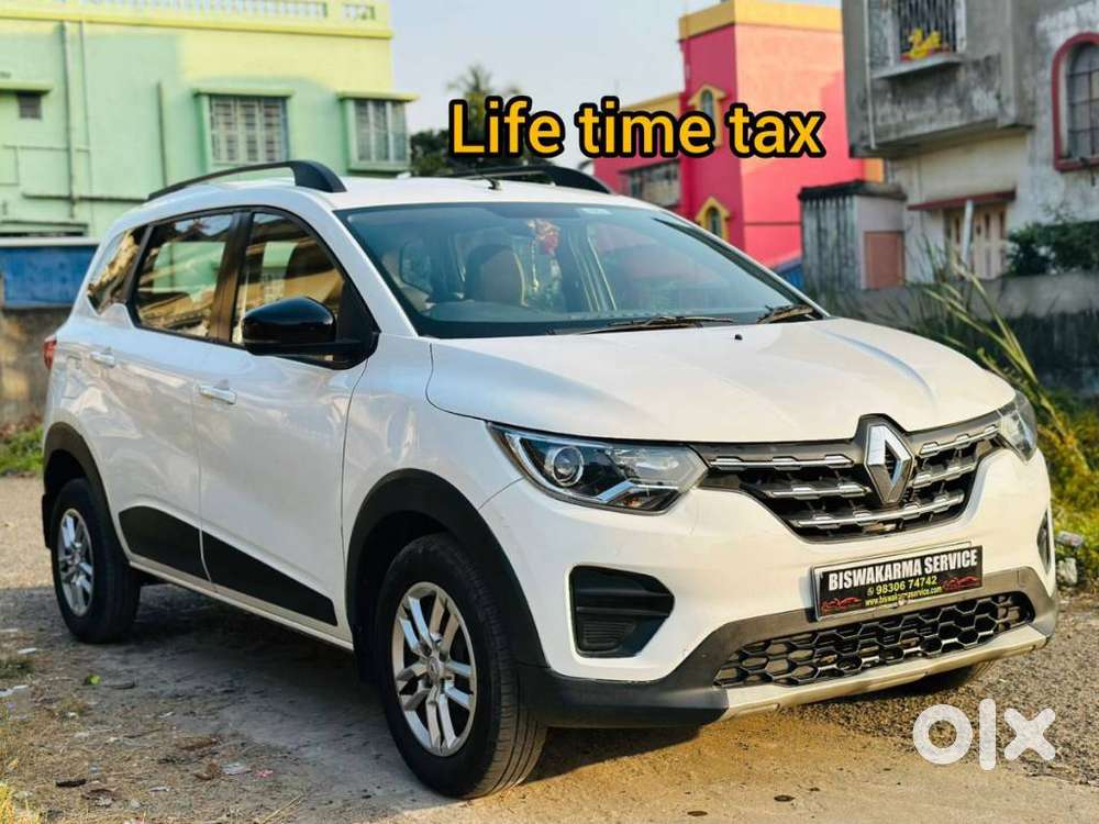 Renault Triber Rxt, 2023, Petrol