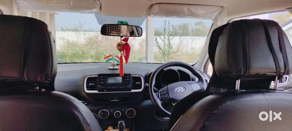 Hyundai Venue 2021 Petrol Well Maintained