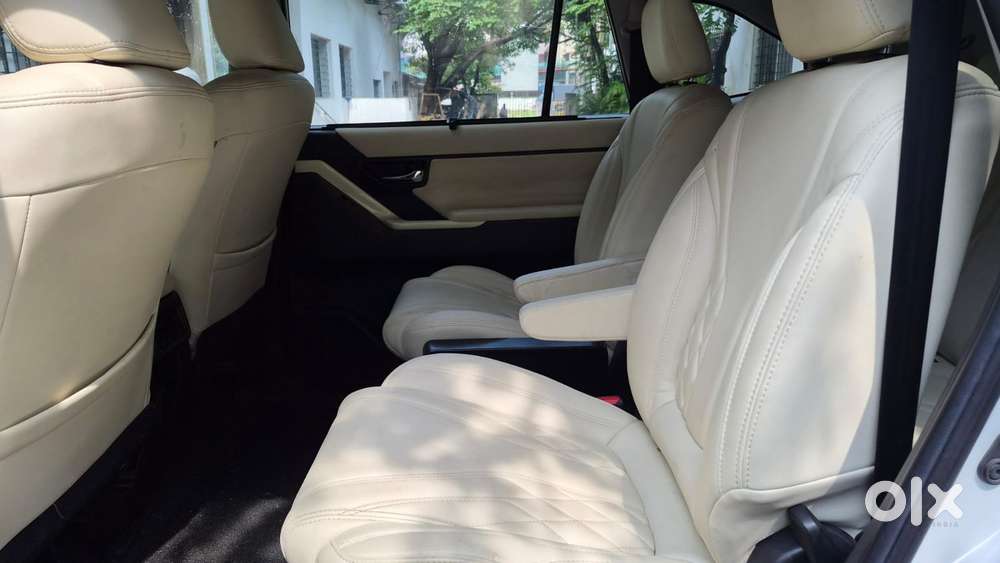 Toyota Innova Hycross 2.0 Vx Hybrid 7 Str, 2024, Petrol
