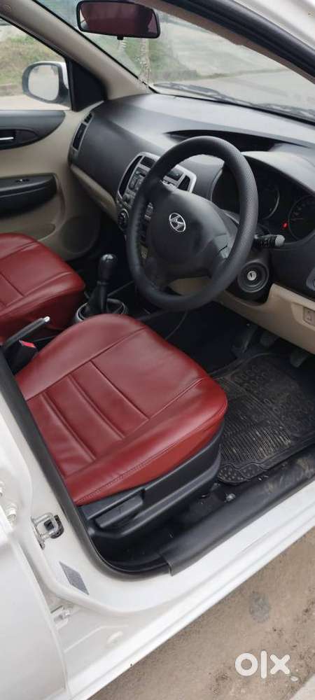 Hyundai I20 Magna Plus Diesel, 2012, Diesel