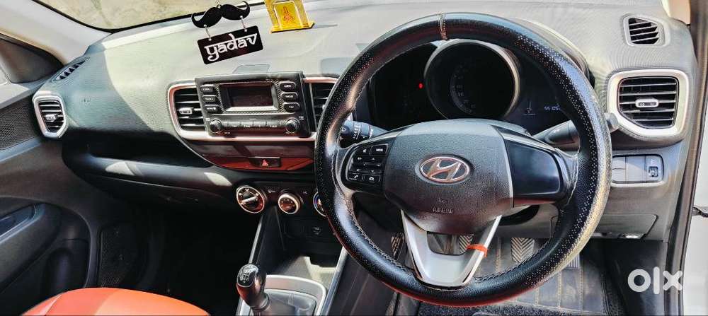 Hyundai Venue Car Urgent Sell