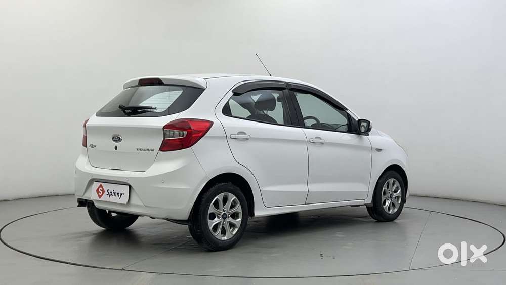 Ford Figo Petrol Titanium, 2016, Petrol
